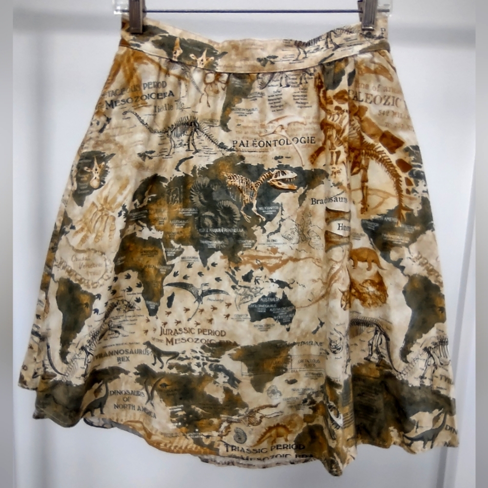 Retrolicious A Line skirt from Modcloth, size M